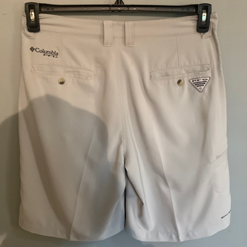 Columbia shorts